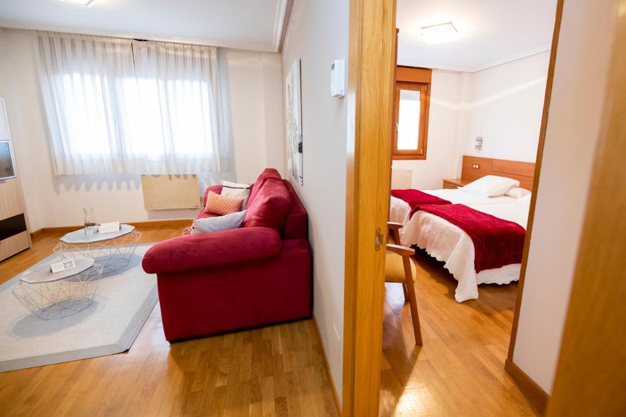 Apartamentos Cean Bermudez Хихон Екстериор снимка