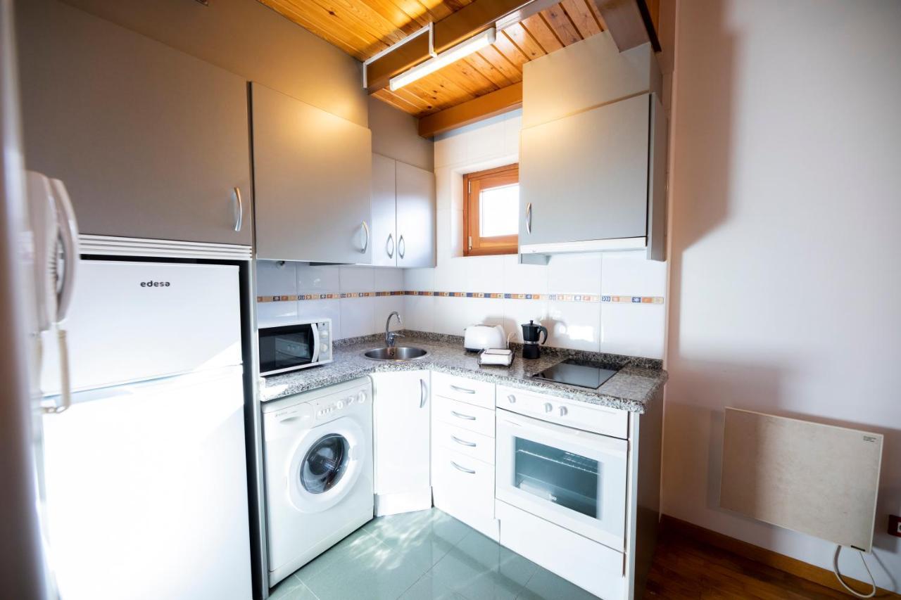 Apartamentos Cean Bermudez Хихон Екстериор снимка