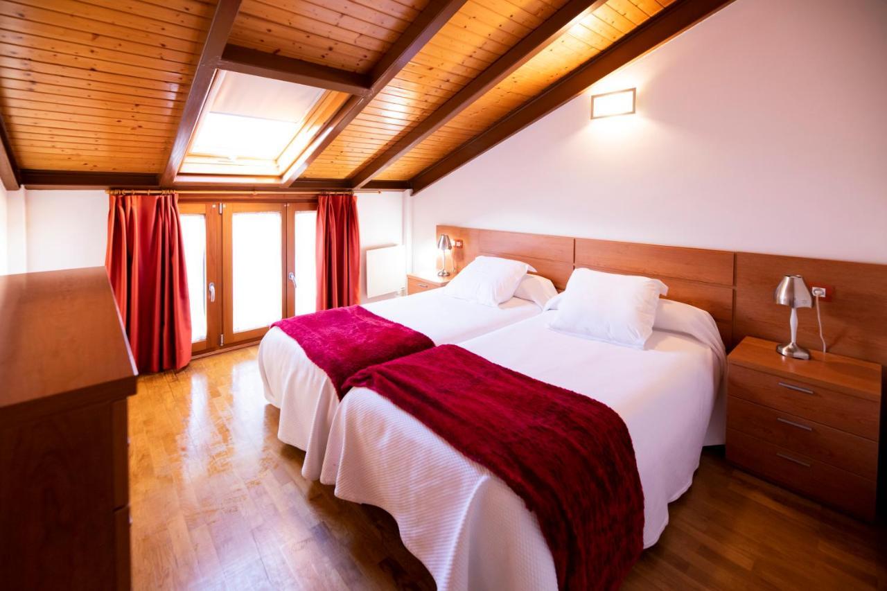 Apartamentos Cean Bermudez Хихон Екстериор снимка