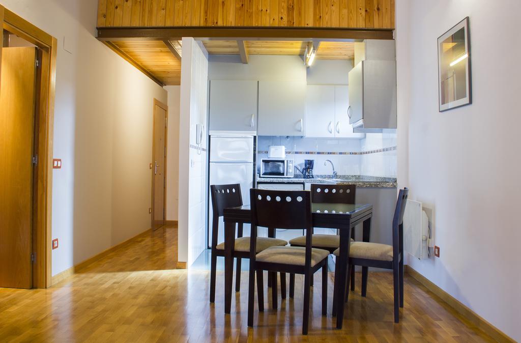 Apartamentos Cean Bermudez Хихон Екстериор снимка